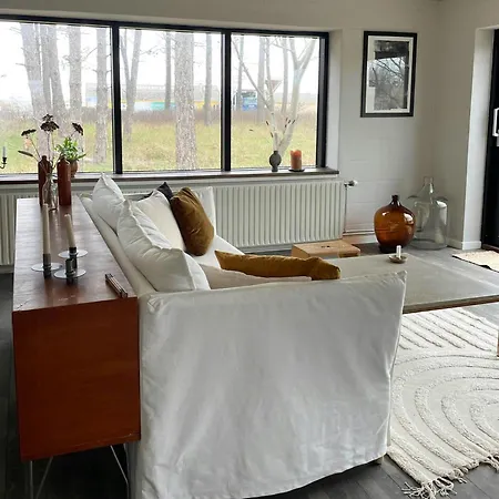 Simplicity In Retro On Samso *