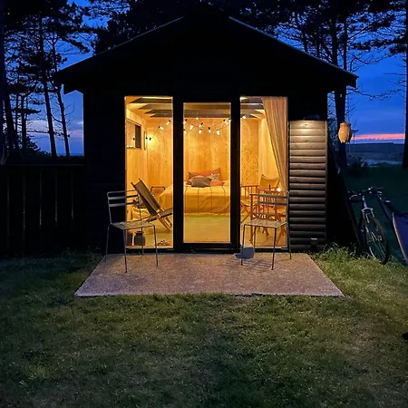 Simplicity In Retro On Samso Saelvig